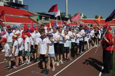 «Спартакиада надежд»: «Ростелеком» устроил для детей участников СВО праздник спорта 