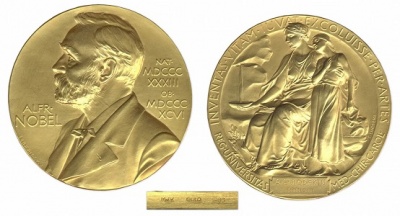 Нобелевская премия за "лекарство от бедности"